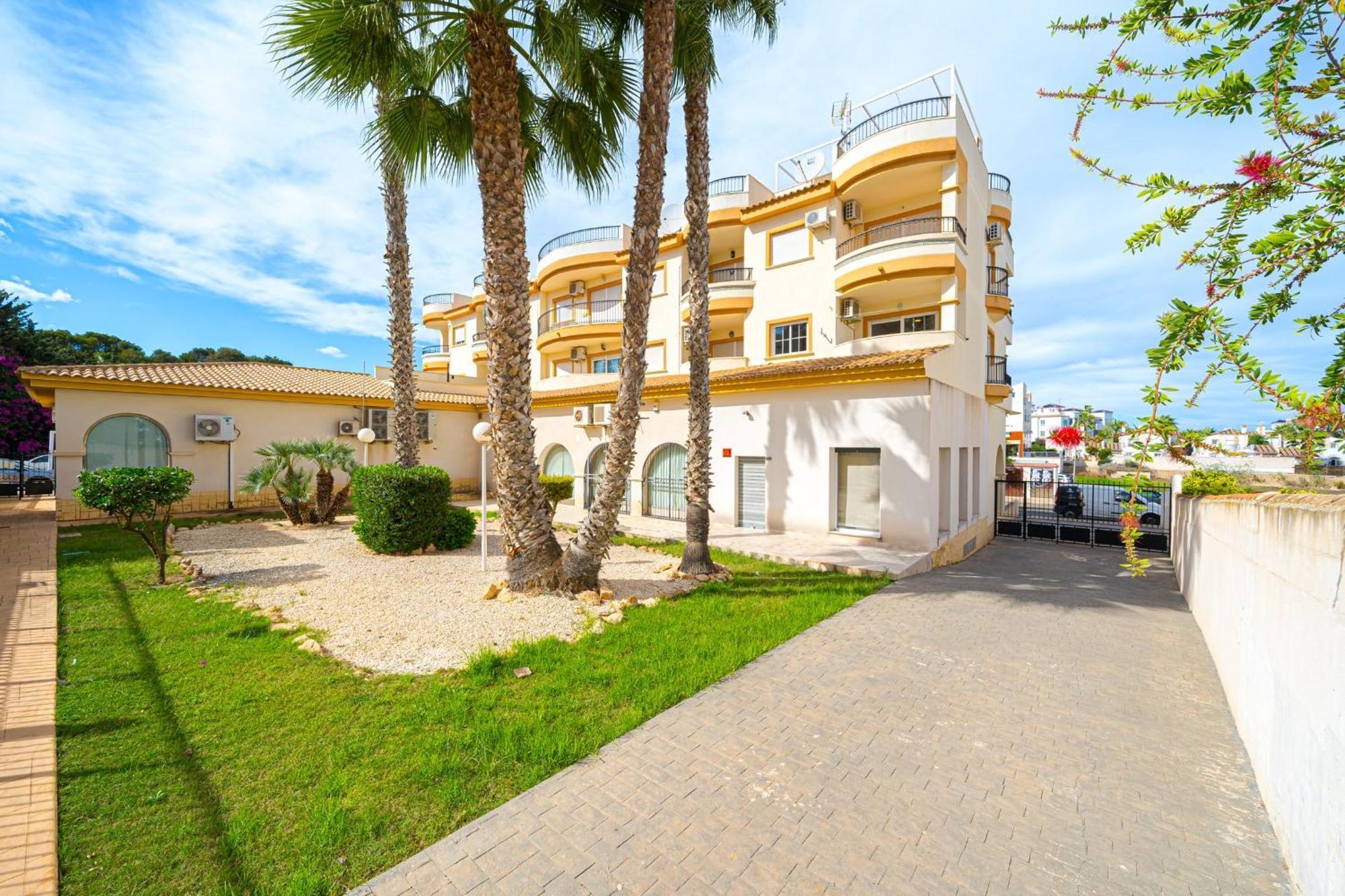 Villamartin Apartment. Excellent Location For Golfers, Cyclists And Hikers Exteriör bild